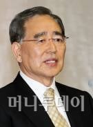 한동우 내정자, 신한 교포주주 달래려 日 간다