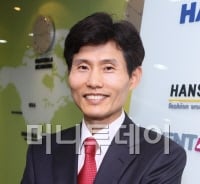 [CEO칼럼]귀밝이술 눈밝이책