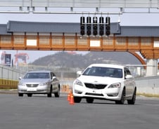 [시승기]K7, 렉서스 ES350과 맞짱 뜨다