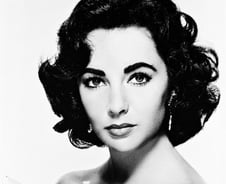 '세기의 미녀' 엘라자베스 테일러, 79세로 타계(상보)