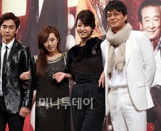 정하연 작가, 조민기 비판에 "덜 떨어졌다" 일침