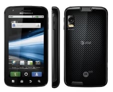 KT, 아트릭스 파격가 판매 "아이폰4 반값"