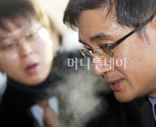 이호진 태광그룹 회장, 아산병원서 간암수술