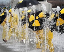 韓 휴교 vs 日 개학…'방사능 비' 괜찮나