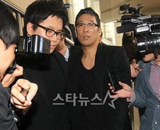 法, MC몽에 징역6월·집유1년·봉사120시간 '선고'