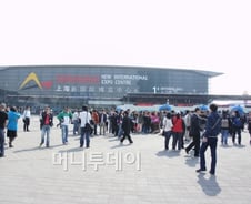 [상하이모터쇼]中시장 공략 코드 '현지화&고급화' 