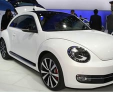 [상하이모터쇼]13년만에 신차로 탄생한 딱정벌레車