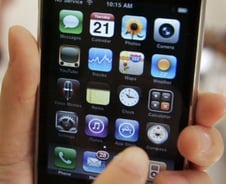 애플 위치정보, 수사에 활용... 구글도 수집 