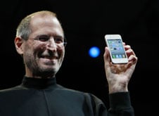 스티브 잡스 "위치정보 수집 없다" 