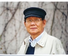 "어린이날 선물대신 동화 들려주세요"