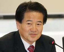 정동영 "사립대 국공립화로 등록금 없애야"