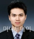 [기자수첩]유럽에서 총리로 살아남는 법