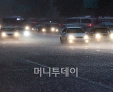 미친듯이 쏟아지는 폭우‥'대기불안'이 원인