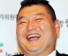 강호동, 이가탄·홈플러스 CF출연료 '10억+α'