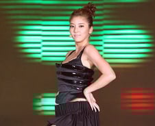 손담비 광고계약 위반 10억원배상 피소