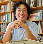 "호텔·병원·식당에 한옥 입히는 사람"