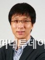 [기자수첩]"매국노? 로비스트?" 욕먹은 외교관들