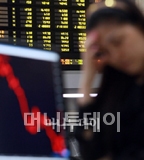 리먼 유령의 재등장, 요동치는 증시 어디로