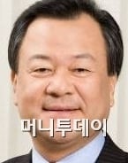 김중겸 한전 사장 취임 일성 "정신 똑바로 차려라"