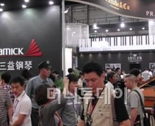 '왕서방 뜨거운 교육열' 中악기시장으로 번져