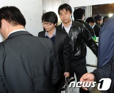 [단독]이국철 회장 자택 압수수색