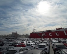 [르포]해운 메카 피레우스 '재정위기는 남 이야기'