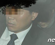 [단독]박근혜 전 대표 '세상 밖으로'