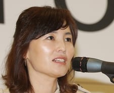 정봉주 징역 1년, 공지영 "이 땅의 모든 이성과 양심이 죽었다" 