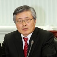 [동정]김충식 방통위원, 'CES 2012' 참가