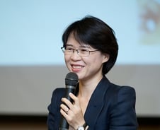 열일곱 중졸 '여공', 30대에 회사 대표 인생역전