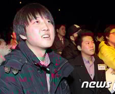 [단독]민주통합당 락 파티장 온 이준석