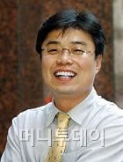 [기자수첩]화려한 말의 성찬에 속고 산다지만