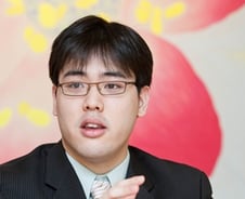 "올해 원자재 가격 요동칠 것, 최고의 상품은 '금'"