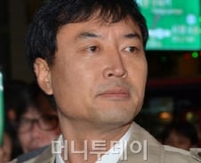 "정봉주, 살 너무 빠져 정밀진단 권유"