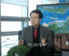 최홍철 사장 "화물처리 1억톤 넘기겠다"