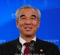 "한류의 원천은 전통문화입니다"