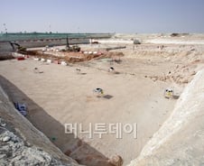 사막에 흘린 땀, 원전 강국을 향한 단비가 되다