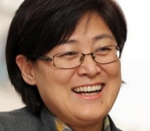 술 마시고 '기절'… 건설사 여성임원이 사는 법