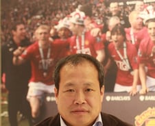 박지성父 "아들, 은퇴해도 감독 대신 재단에…"