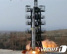 국방부 "北 광명성 3호 발사는 군사적 위협"