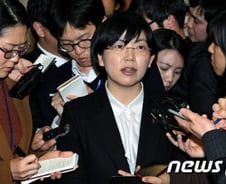 '이정희, 재경선이냐 후보사퇴냐' 트위터러 설왕설래