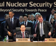 李대통령 "고농축우라늄 모두 폐기해야"