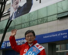 [사진] 대구 수성갑에 출마한 이한구 지지호소