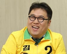 김용민 "욕쟁이라고? 민심 반영한 연기일 뿐"