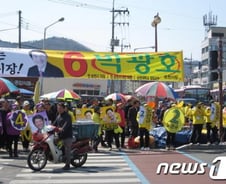 [르포] 민주당 vs 통합진보당…전남 순천·곡성 주말 유세 