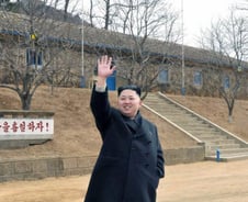 '총비서 대신 제1비서' 김정은 국방위원장 추대 불투명