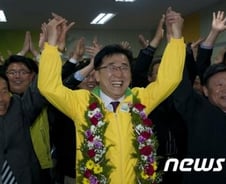[당선자]전주완산갑 김윤덕 "젊은 전주 만들겠다"