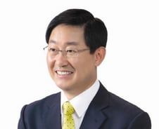 [당선자] 대전 서구을 박범계, ‘초심 지키며 정도 걸을 것’