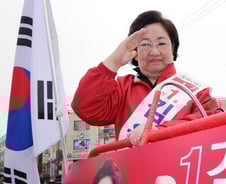 [당선자] 서울 송파병 새누리당 김을동 "더 큰 책임감 갖고 일하겠다" 