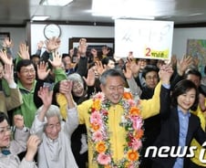 [당선자]인천 남동갑 박남춘, “남동구민의 눈물 닦아 줄 친구 될 것”